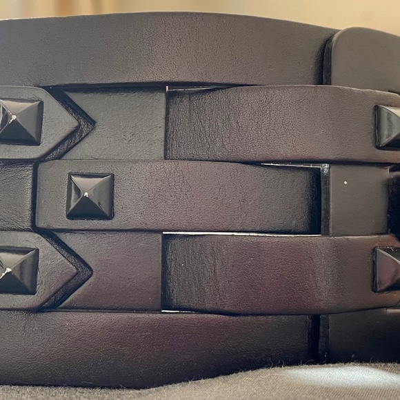 BCBGMAXAZRIA belts - Picture 11 of 12